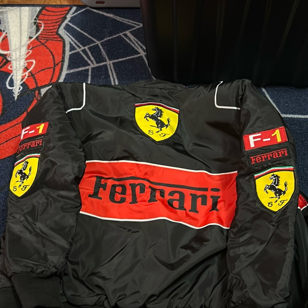 Ferrari Bomber Jacket - Picture 6 of 6
